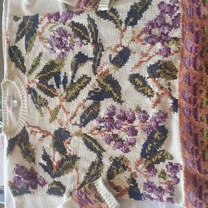 Vintage Cristina’s Unique Heavy Pullover Glam Gorgeous Floral Sz. M Sweater
